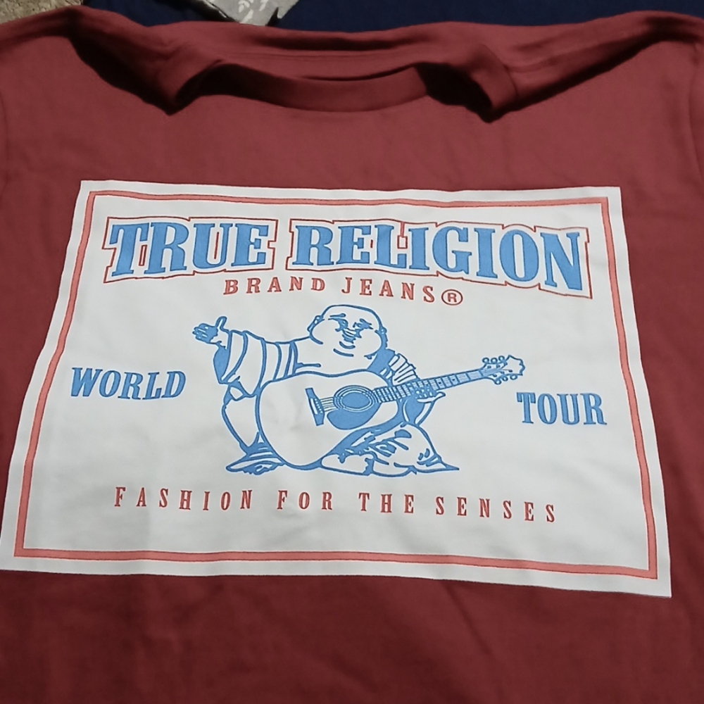 True Religion  Maroon Graphic T-Shirt